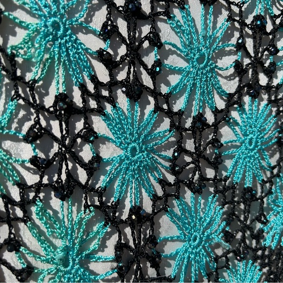 CROCHET SHAWL /HIP SCARF with BEAD details - Picture 8 of 8